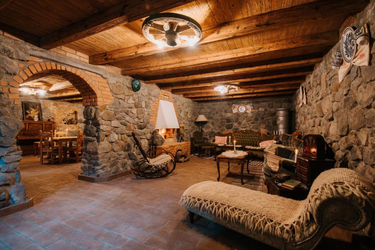 Molnos Kuria Pension Corund (Harghita) Exterior photo